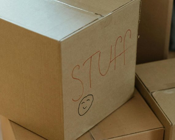 How to label moving boxes...and how NOT to!