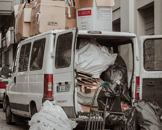 Disorganized move that should've used alternatives to moving boxes
